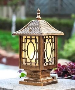 European Style Outdoor Lamp Post Light Waterproof Retro Garden Fixture 2