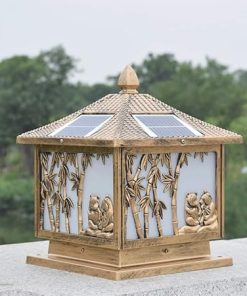 Outdoor Solar LED Post Cap Light Vintage Style for Garden Yard