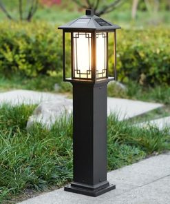 Vintage Solar Landscape Lighting Aluminum Pathway Lights with Glass Shade