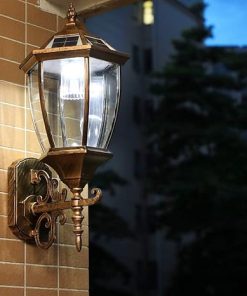 European Solar Wall Sconce Automatic Charging Waterproof Outdoor Lamp 2