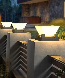 Solar Post Cap Lights Waterproof LED Outdoor Garden Pathway Light 2