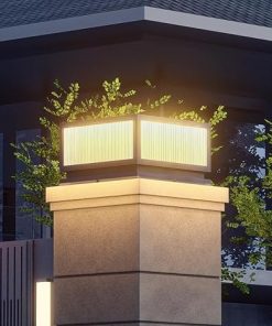 Solar Outdoor Column Light Black Metal LED Post Light for Garden