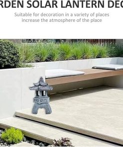 Elegant Solar Court Lantern for Outdoor Garden Decor and Durability 2