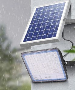 IP67 Waterproof Solar Flood Light 200W High Power LED Flood Light 176 LEDs Outdoor Flood Light for Pool Courtyard Street Lighting 5V 18W Solar Panel with Remote Control 2