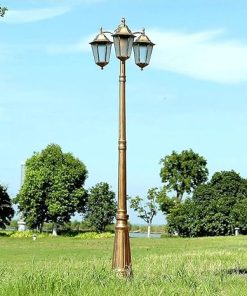 Waterproof Outdoor Lamp Post Light for Gardens and Patios