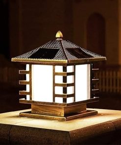 E27 Victoria Retro Waterproof Solar Pillar Light for Outdoor Use 2