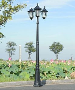 Vintage Outdoor 3-Head Post Light for Garden and Driveway Lighting 2