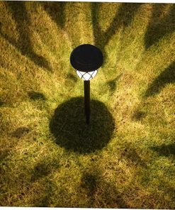 Waterproof Solar Garden Lights for Driveway Patio and Yard Lighting 2