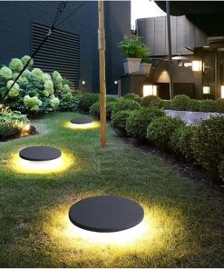 Solar LED Outdoor Pillar Lights for Courtyard and Garden Lighting 2