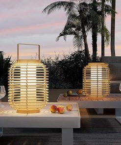 Solar Powered Outdoor Lamp Set of 4 Natural Wicker LED Lights 2