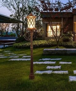 Outdoor Solar Post Lights European Design for Gardens and Parks 2