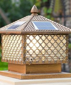 Outdoor Solar Post Light Rainproof Aluminum Glass Lantern for Gardens